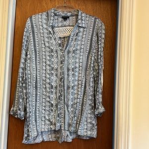 New Directions Blouse size Large.